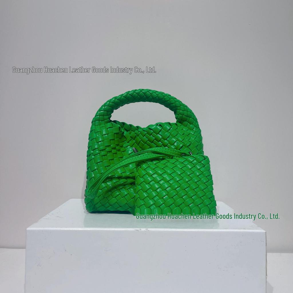 Hand-Woven Women's Summer Handbag: High-End Niche Design, Versatile for Shoulder and Vegetable Basket Style