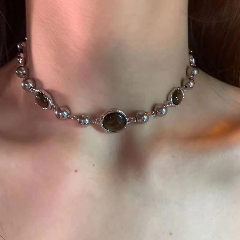 Elegant Stacked Pearl Necklace for Women - High-End Autumn/Winter Accessory with a Stylish Sweater Chain Design