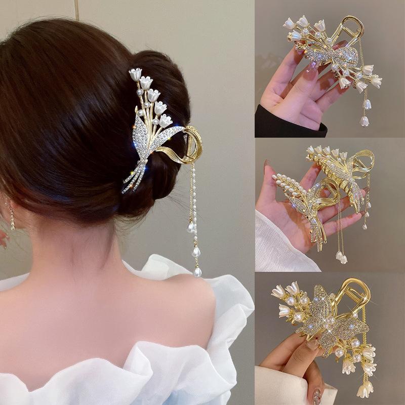 

Pearl Flower Tassel Hair Claw Clip Ponytail Hair Clip Shark Clip Korean Exquisite Women Hair Accessories Fashion Headdress