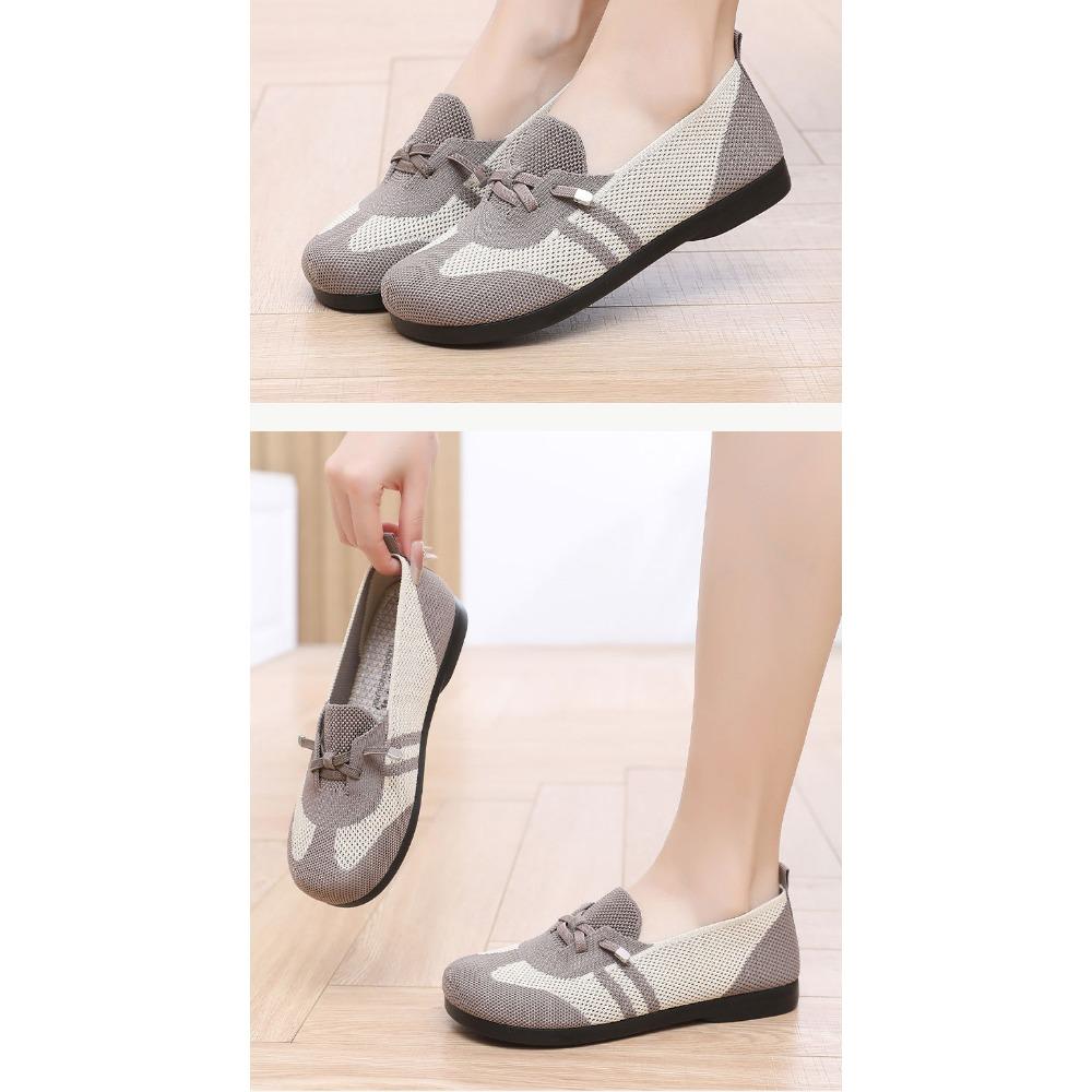 Women's Breathable Lightweight Low Heel Walking Shoes Comfort Non-Slip Daily Footwear for Elderly Moms