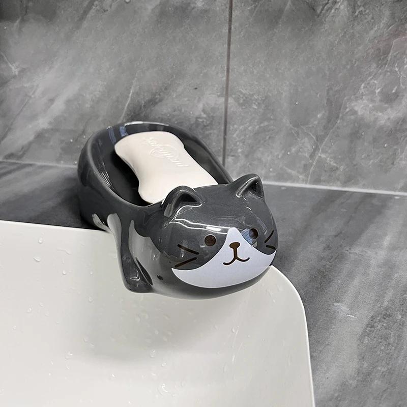 

Japanese Ceramic Cute Cat Soap Box Cartoon Animal Ceramic Drain Soap Rack Creative Luxury Bathroom Decoration Cute Soap Dish