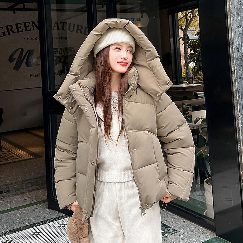 Women’s Short Hooded Windproof Thicken Warm Winter Jacket With Raglan Sleeves