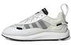 Încălțăminte unisex – Adidaşi