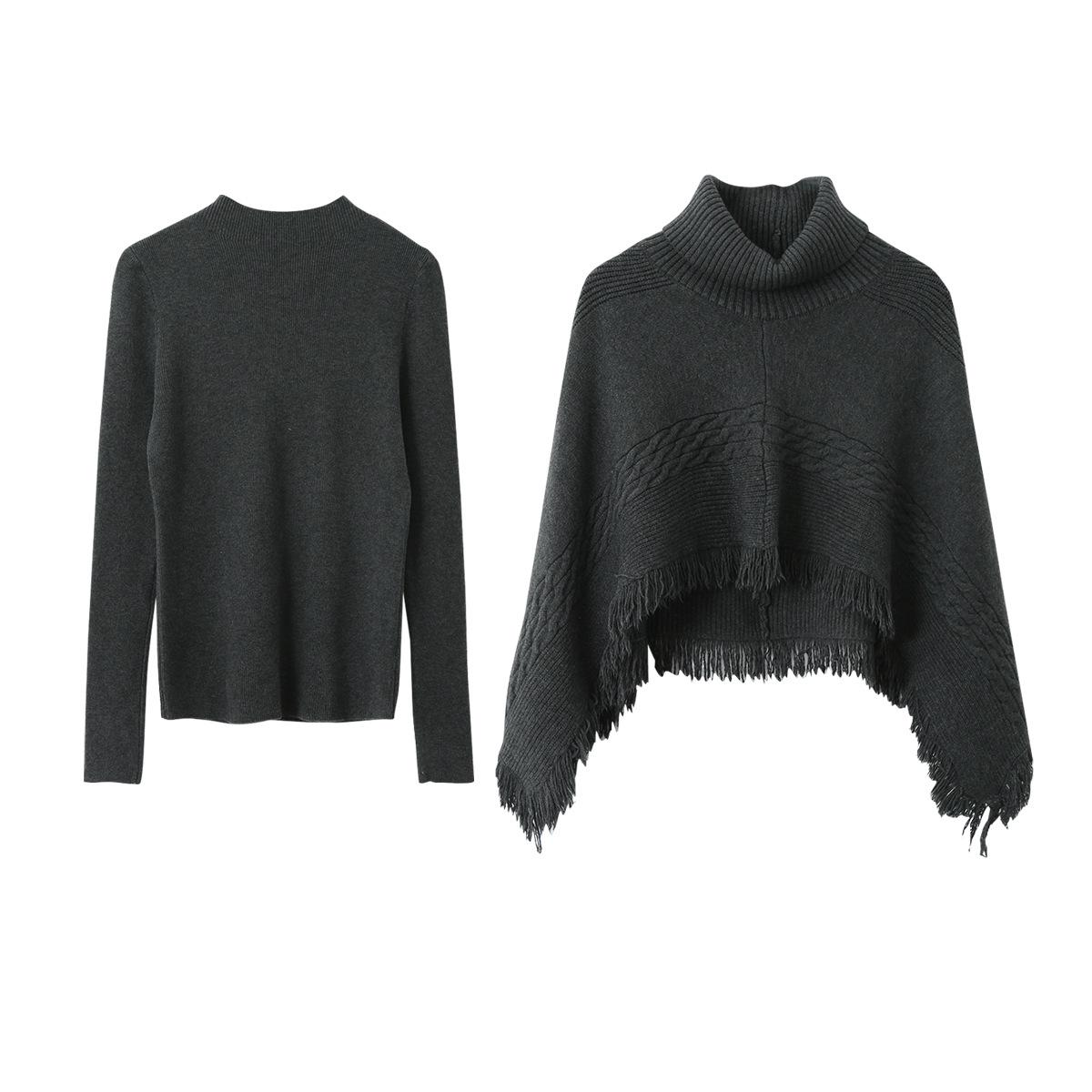 

Oufan Gray Knitwear & Tassel Cape Sweater Set One Size
