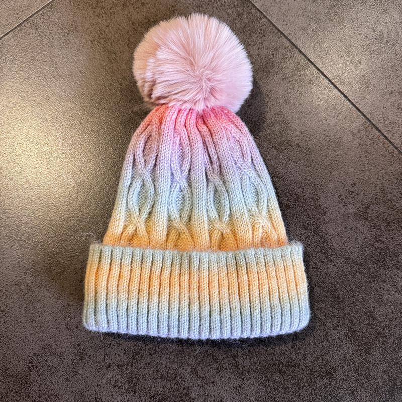 Warm Gradient Color Knit Cap For Adults For Autumn And Winter Use