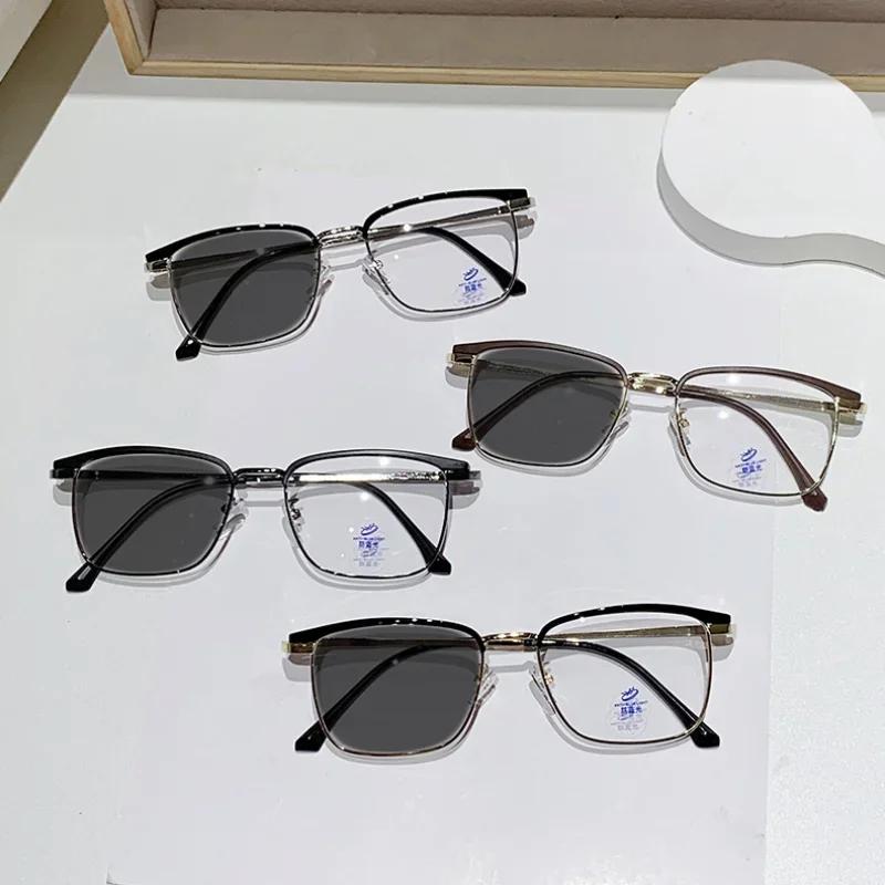 Photochromic Myopia Glasses Ultra Light Metal Frame for Women Men Business Reading Glasses