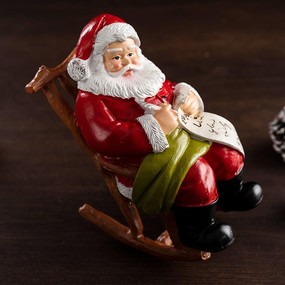 Artisan Santa Claus Lounge Chair - European & American Style Festive Ornament Gift.