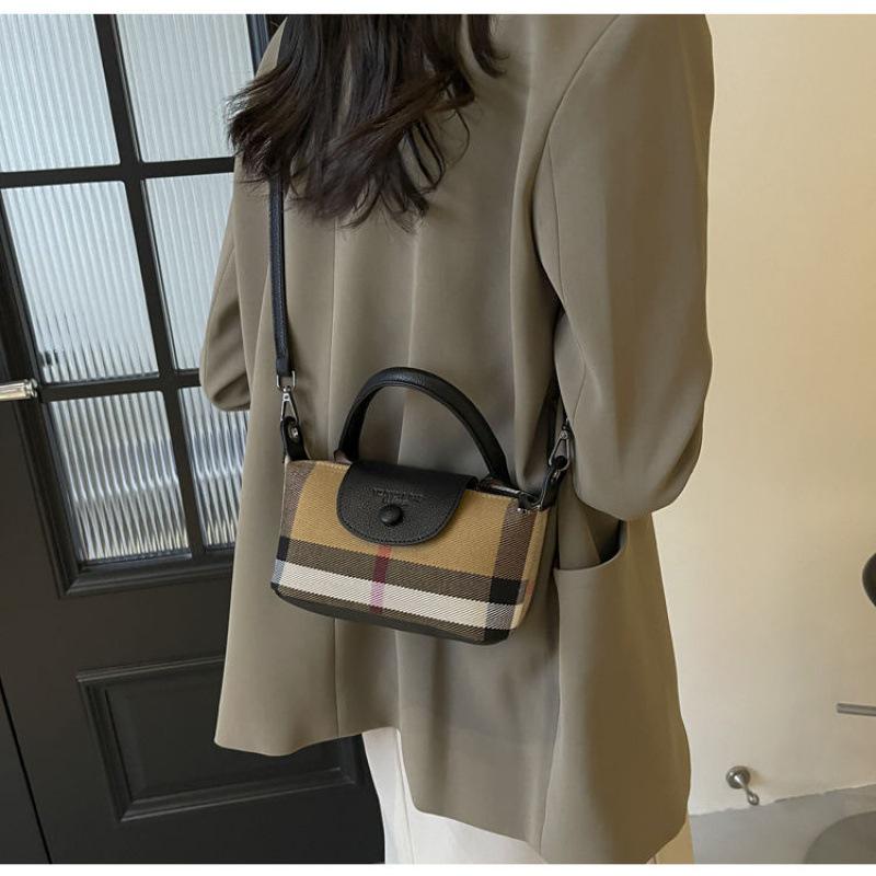 2024 Retro British Plaid Mini Crossbody Dumpling Bag