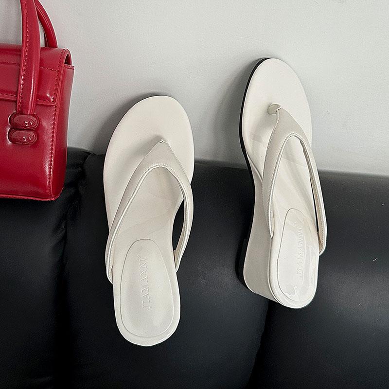 Fashion Round Toe Ladies Wedges Slippers Heeled Shoes Summer Beach Flip Flops Fashion Wedges Women Slippers Female Slides Sandals Pumps