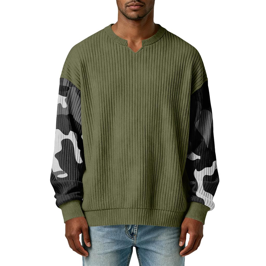 Herrtröja med snygg, ribbad och texturerad långärmad kamouflagemönster
