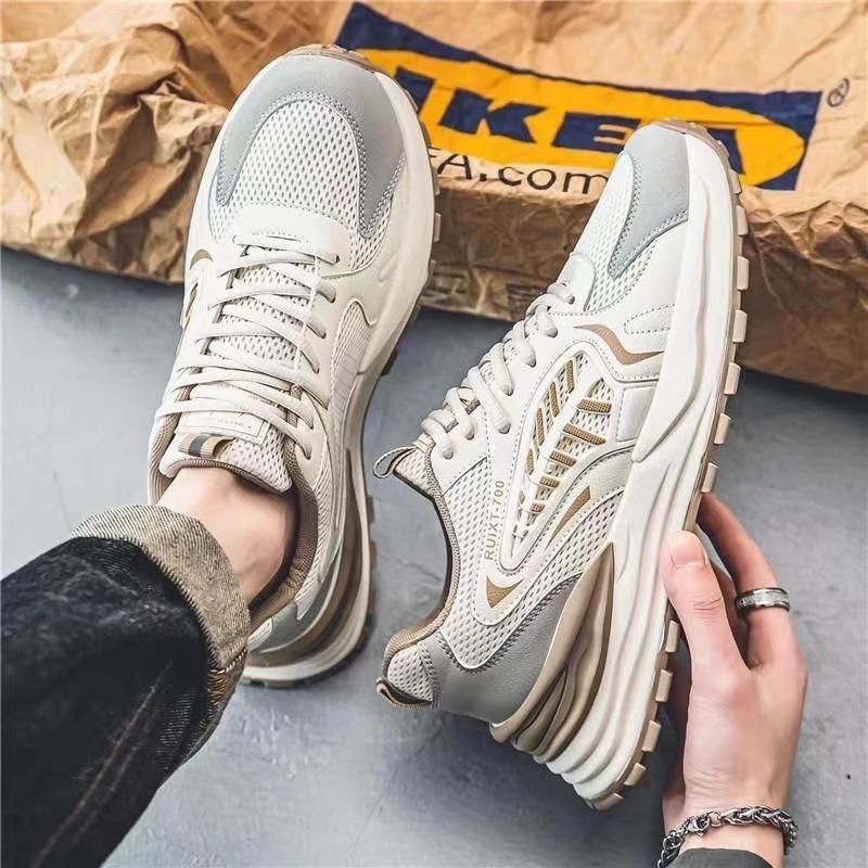 Men's Shoes Summer Mesh Breathable Deodorant Student Running Casual Sports Men's Heightening Forrest Gump Versatile Dad Trendy Shoes