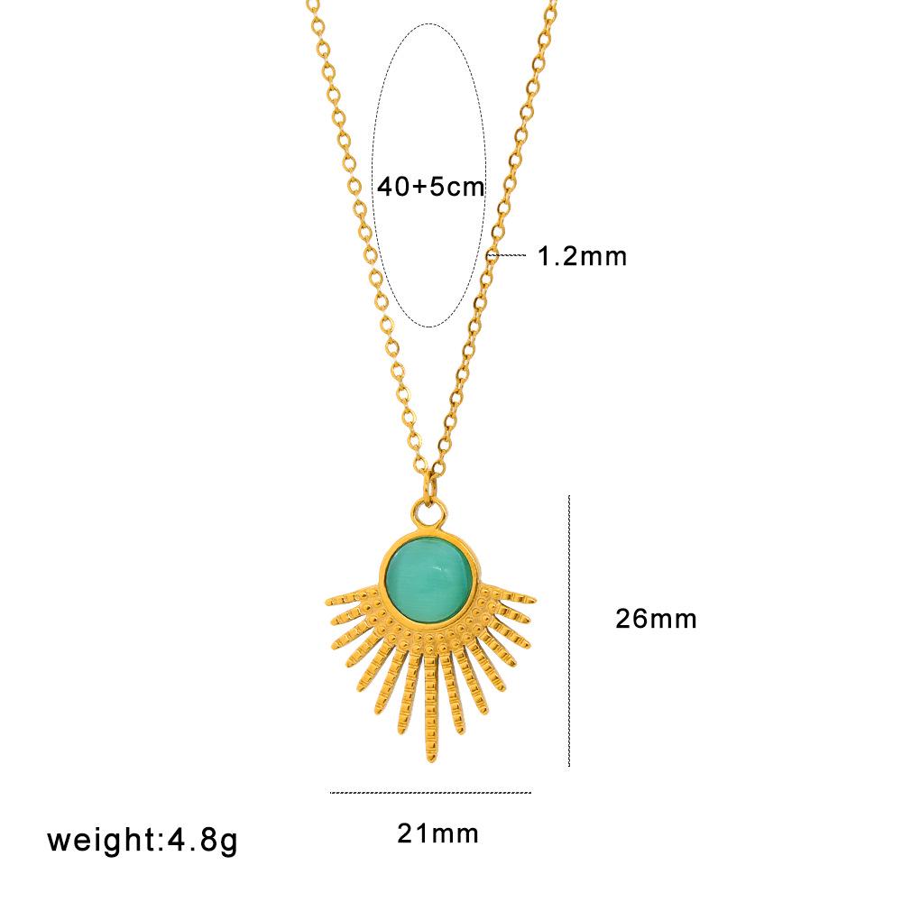 European Light Luxury Zircon Cat s Eye Stone Pendant Necklace, 18K Gold Titanium Steel Clavicle Chain