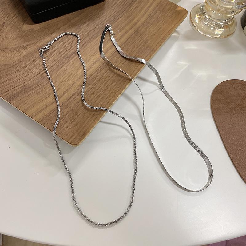 2023 Retro European-American Minimalist Double-Layer Necklace for Women - Versatile Niche Clavicle Chain B894