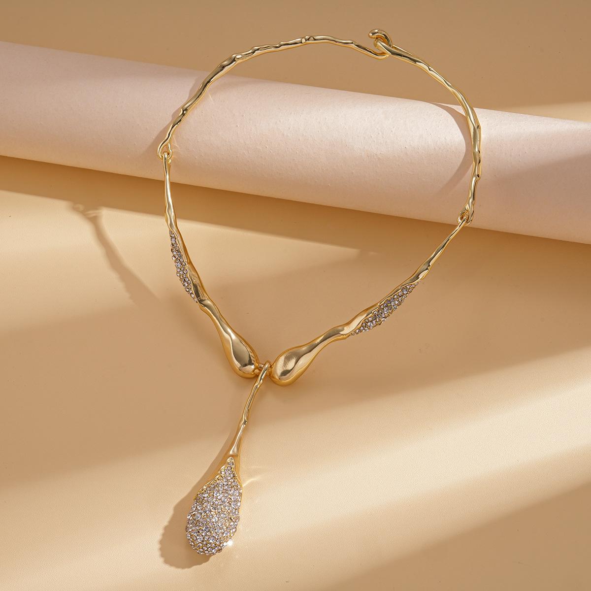 Металлическое бриллиантовое неправильной формы ожерелье-капля Ожерелье