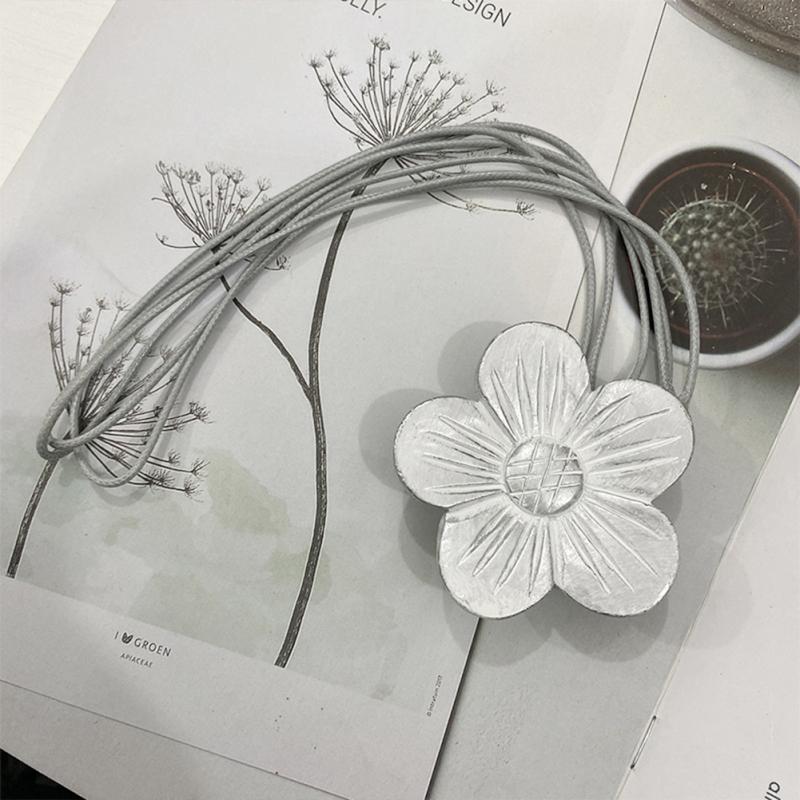 2 piezas de hebilla magnética de cortina de resina con forma de flor delicada tallada, correa de cortina creativa y versátil