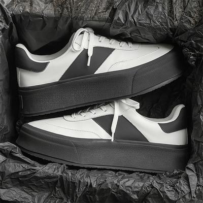 3297 Werkzeugschuhe Herren dicksohlige vielseitige Sommer neue Herrenschuhe Nische Originaldesign krumme Board-Schuhe