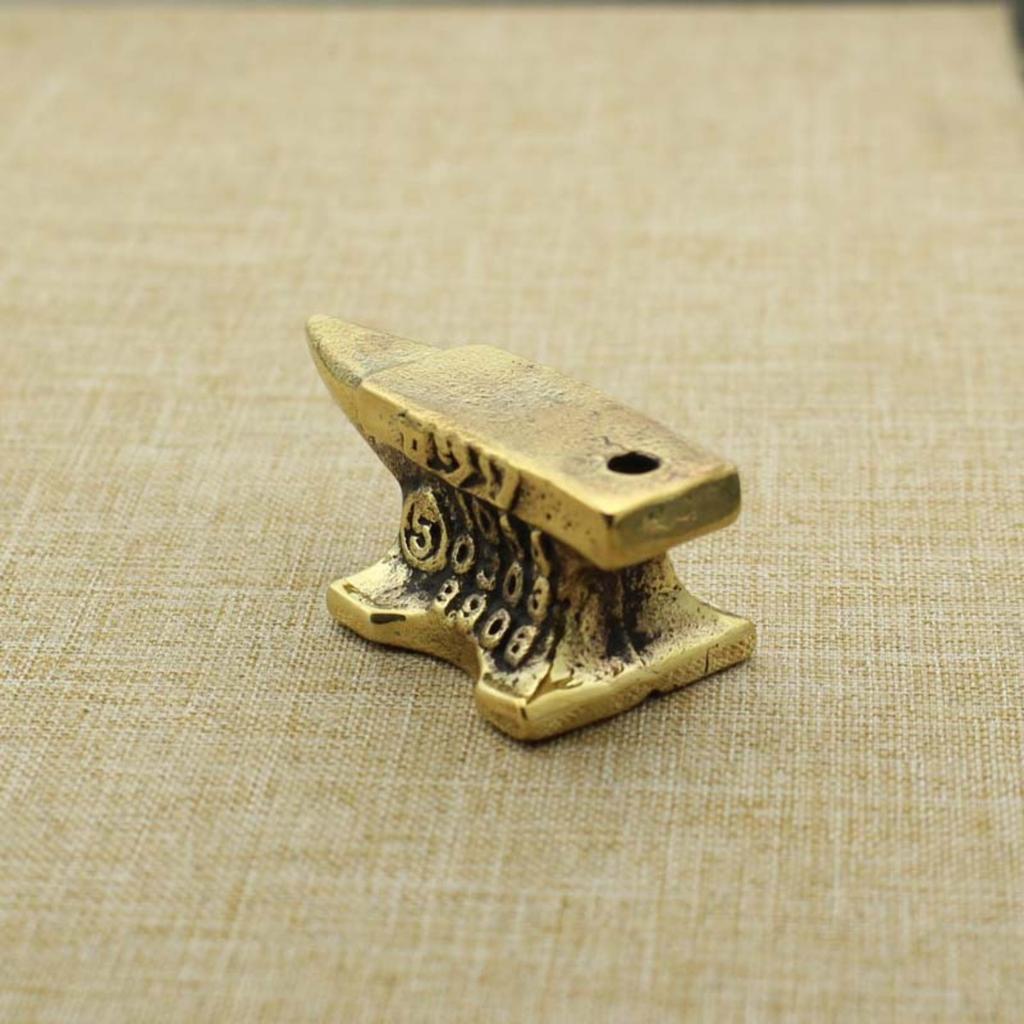 1pcs Brass Antique Old Chopping Block Folk Old Items Desktop Ornament Home Decorations Keychain Pendant Car Ornaments Unisex Home Decor Items