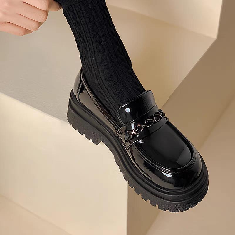 

Woodpecker Women s Genuine Leather Black Loafers - Autumn British Style, Thick Sole, Non-slip, Small Single Shoes Size 36