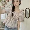 Square Collar Sweet 1111 Summer New Lantern Sleeves Slim Casual French Casual Short-sleeved Top Retro Floral Woman