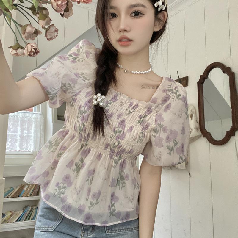Square Collar Sweet 1111 Summer New Lantern Sleeves Slim Casual French Casual Short-sleeved Top Retro Floral Woman