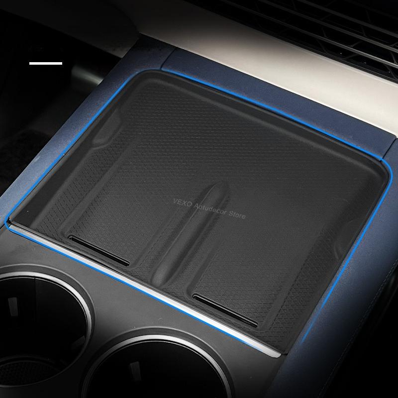 For Xpeng G6 2024 2025 Central Control Wireless Charging Silicone Pad Anti-slip Water Cup Holder ert Pad Accessories