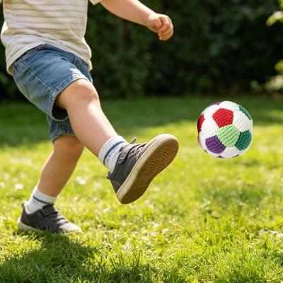 6Pcs Knitted Footbag Sack, Handmade Crochet Juggling Balls for Beginners, Soft Yarn Sandbags for Outdoor Play, Colorful Gift for Teens Adults