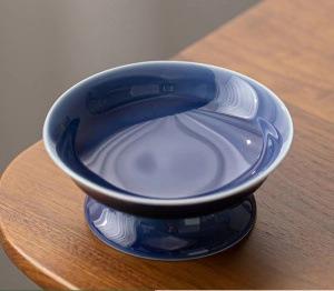 Refreshment plate, ceramic fruit plate, small living room household snack snack plate, high-footed fruit tray, nut plate.