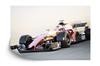 Photomural Modern F1 Car Non-Woven 152.5x104