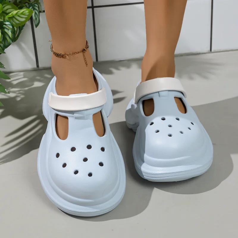Fashion 2025 New Women's Outdoor Fashionable Slip-On Sandals Anti-Slip Indoor-Outdoor Clog Shoes Comfortable EVA Material
