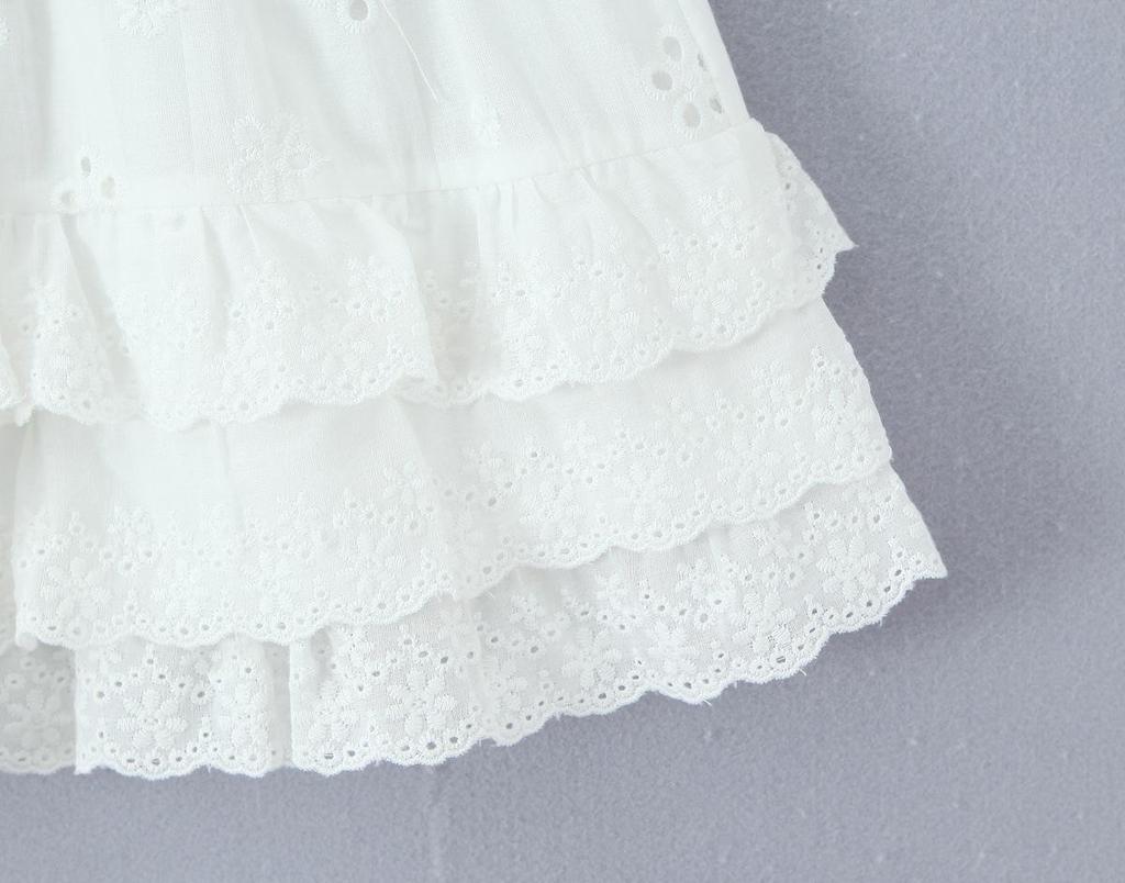 7704 - Women's French Retro Square Neck Ruffle Top & Lace-up Embroidered Skirt Set