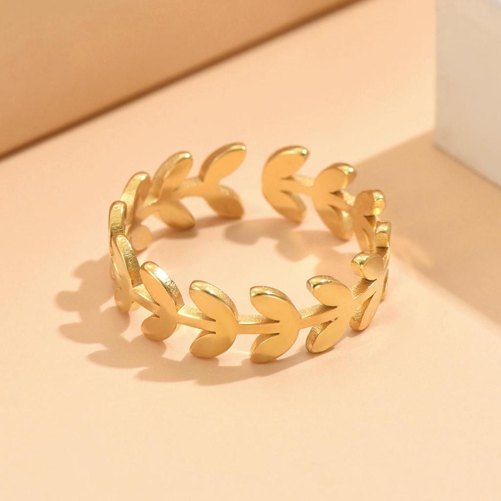 Elegant Adjustable Stainless Steel Leaf Ring for Women - Colorfast Jewelry