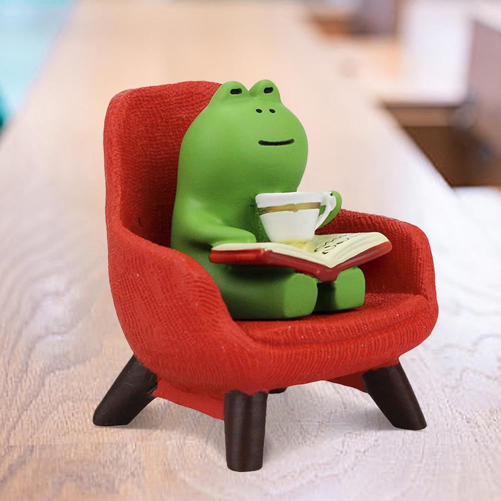 Frog Drinking Coffee Ornament Creative Funny Frog Reading Sculpture Miniature Frog Read Book Figurines for Shelf Desk Decoration