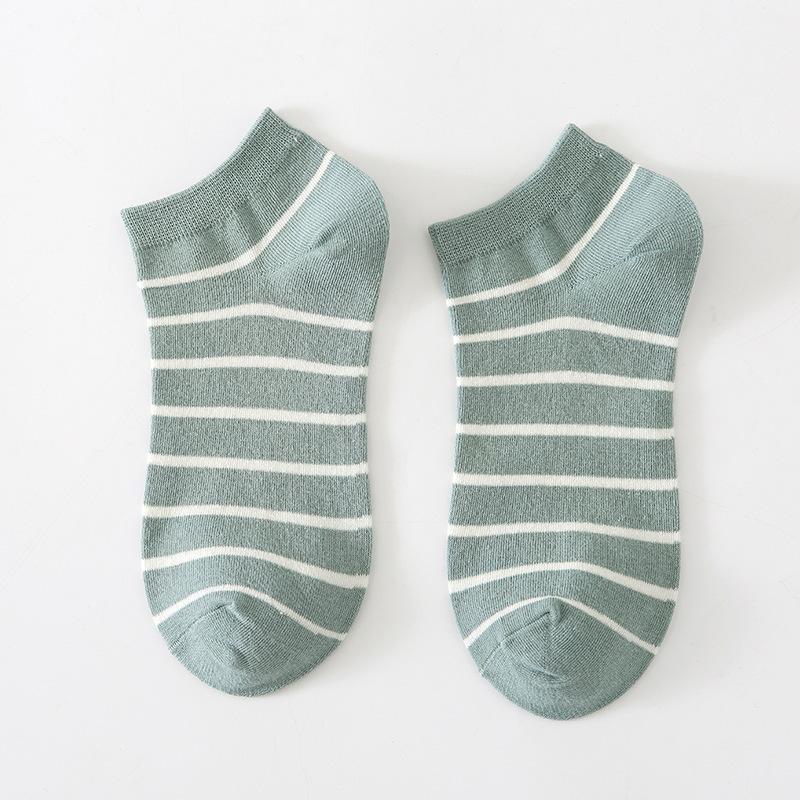 Spring Socks for Women Short Socks Low Waist Shallow Mouth Women's Socks Breathable and Sweat Absorbing Striped Collegiate Style Women's Boat Socks