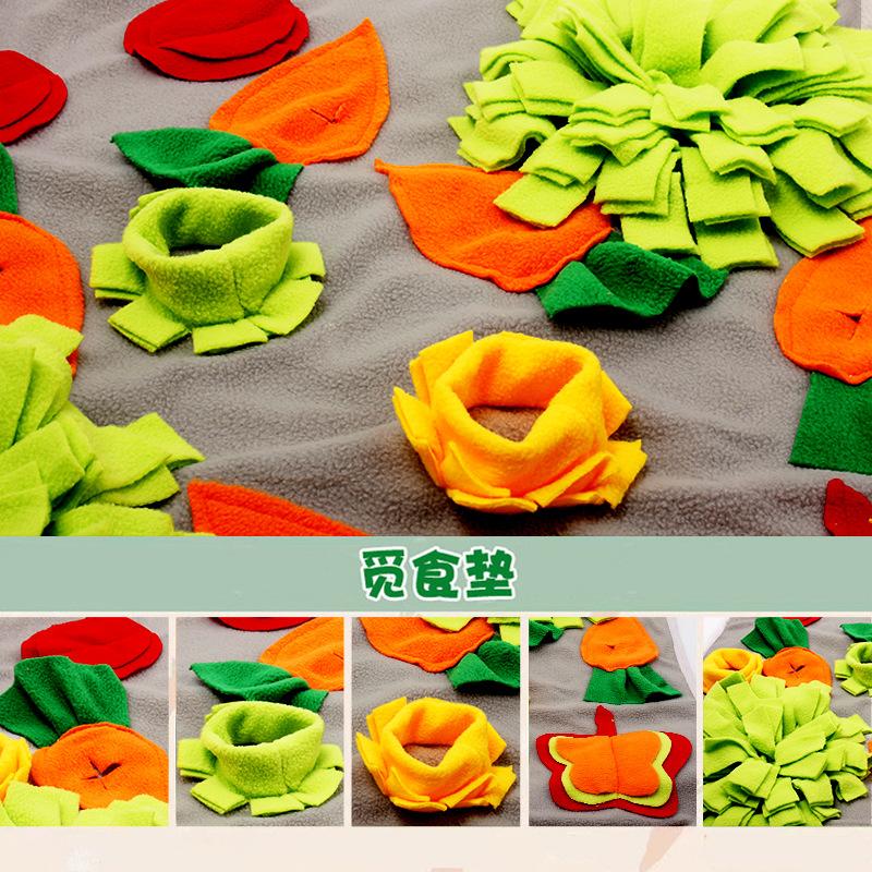 Rabbit Snuffle Mat Small Pet Slow Feeding Training Mat Interactive Foraging Toy for Guinea Pig Hamster Chinchilla