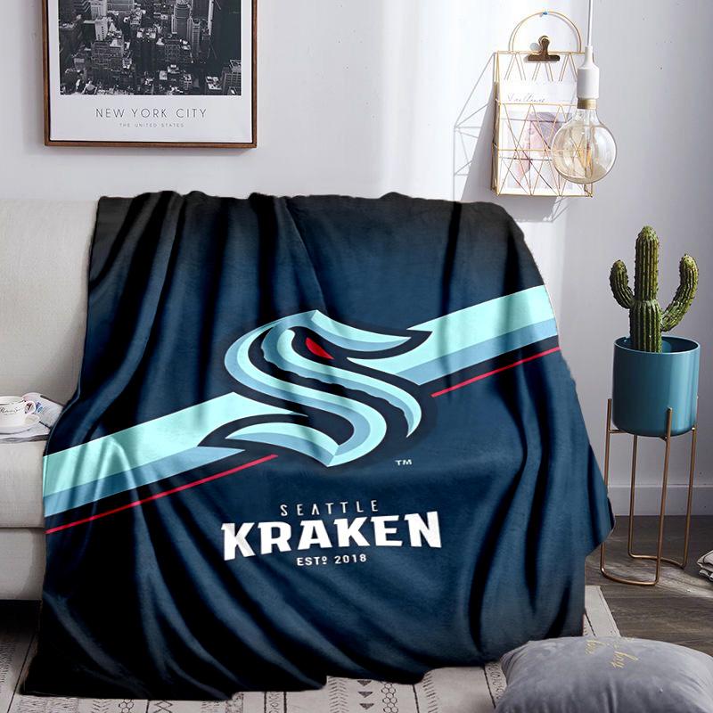 Go Team Kraken! Throws Blanket Flannel Blankets Plush for Couch Bed Gifts for Men Women Travel picnic blanket Christmas fan gifts