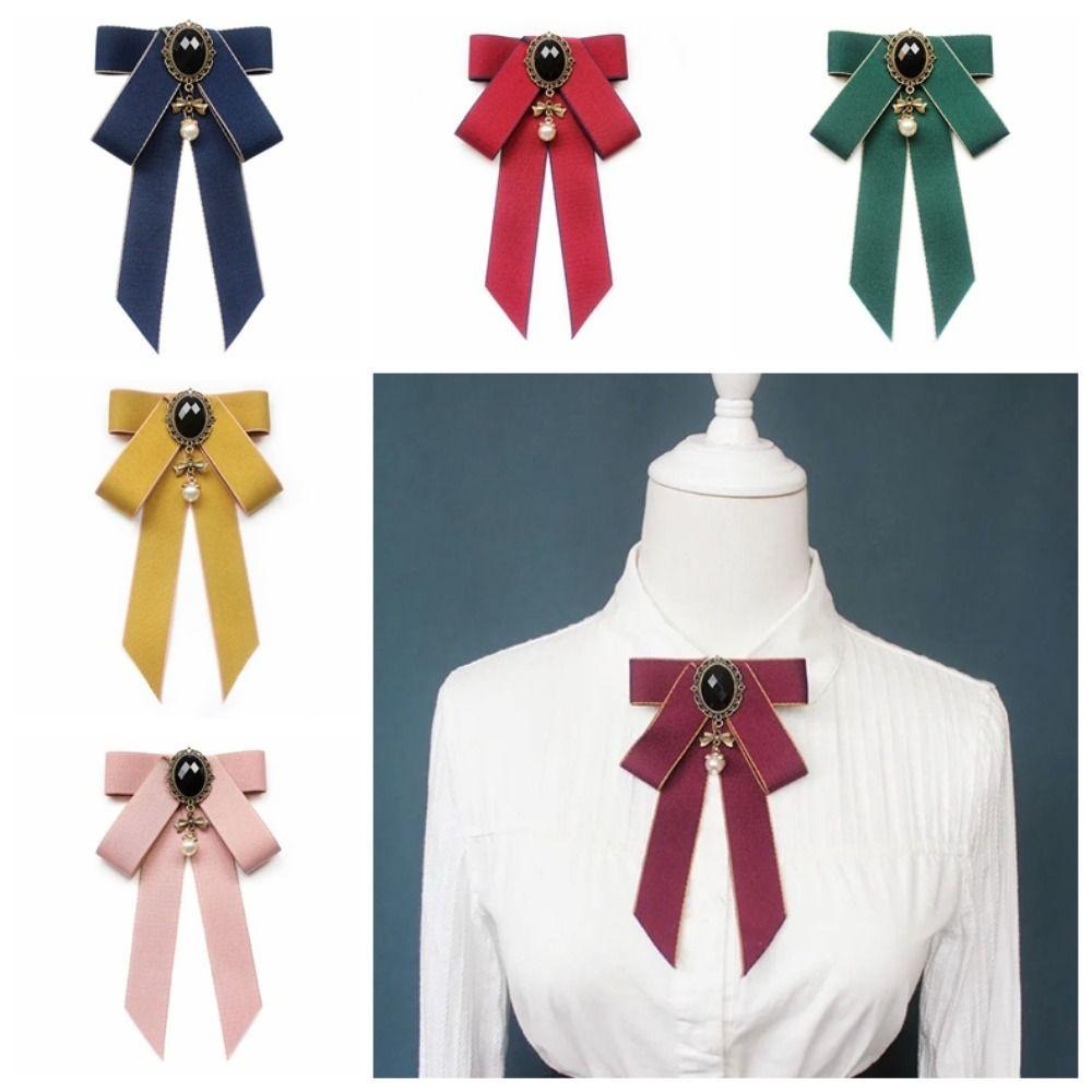 Luxulry Alloy Bow Tie Jewelry Accessories Rhinestone Crystal Rhinestone Bowtie Neck Decoration Bowknot Brooches