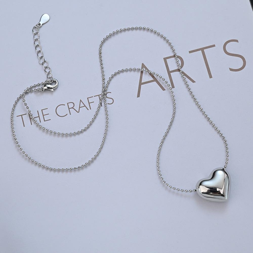 Premium Sense Light Luxury Autumn And Winter Temperament Smooth Love Necklace Heart-Shaped Round Bead Collarbone Chain Neck Chain Generation