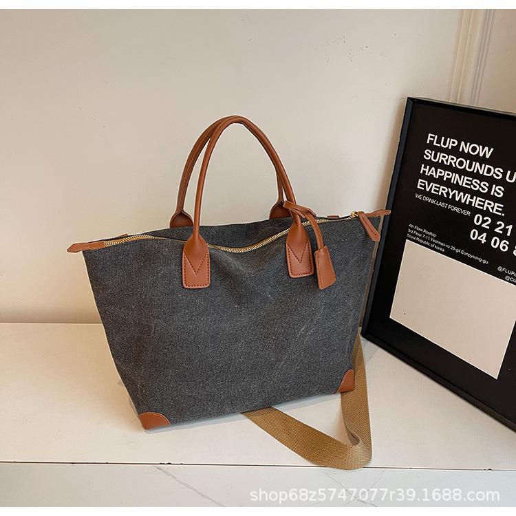 

Manufacturer 2025 new women s bag fashion canvas bag large capacity versatile casual women s shoulder messenger bag tide чорний