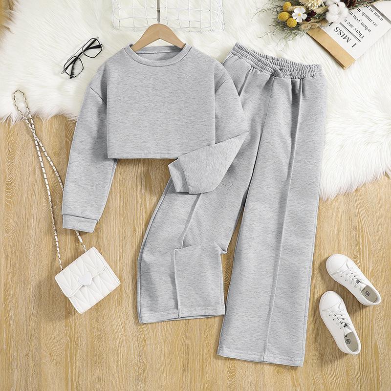 

Girls Spring 2025 Two-Piece Set: Long Sleeve Cropped Top & Casual Wide-Leg Pants 150cm 10Y сірий колір