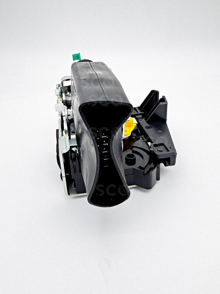 Front Door Lock Left Side for Renault Duster Driver Side Front Door Lock Mechanism for Terrano 8200735225