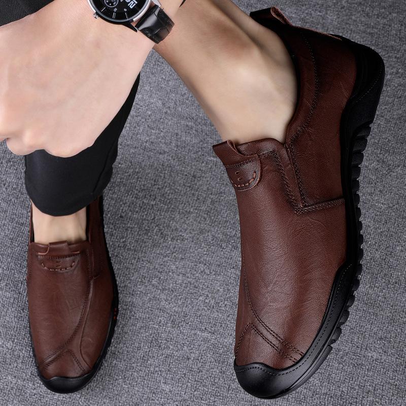 

Men s shoes 2025 summer new light luxury high-end men s foot leather shoes fashion black soft leather soft sole casual shoes 45 темно-коричневого