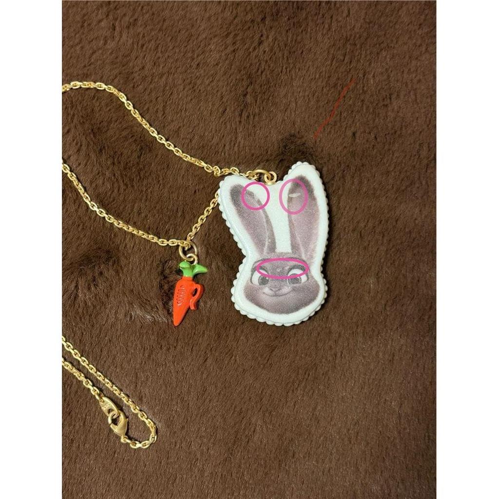 Used Q-pot. Judy Homemade Carrot Cake Necklace Zootopia