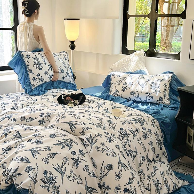 Vintage French Duvet Cover Set, Luxury Black Floral Bedding, Ruffle Design Pillowcases, Girl Woman Bedroom Decor Comforter Cover