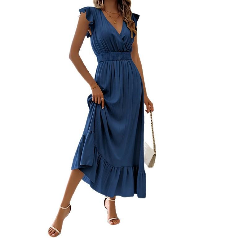 Spring new, fashionable and elegant solid color v-neck pleated splicing dress