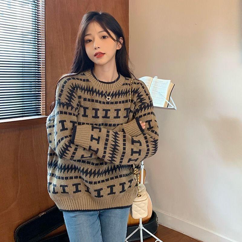 Autumn and Winter New Sweater Loose Top Women's Lazy Style Pullover Long Sleeved Retro Japanese Sweater
