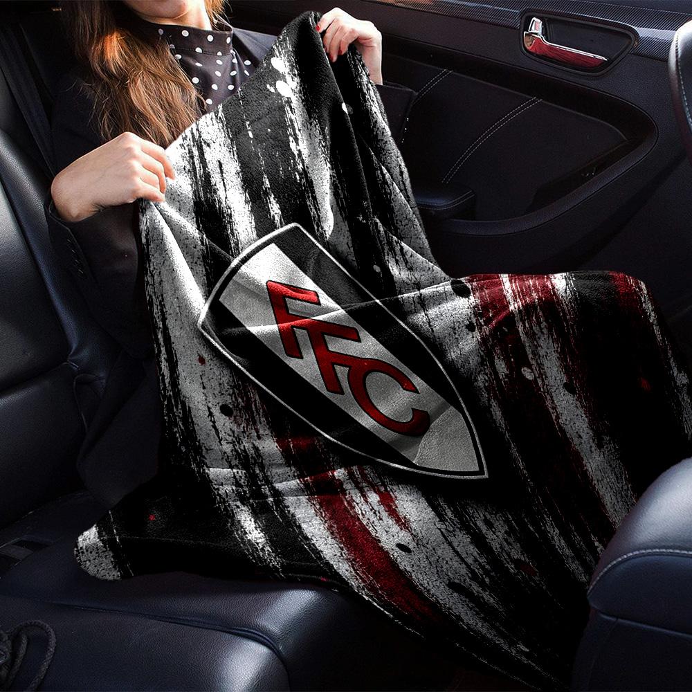 Fulham Football Crest Flannel Blanket, Soft Polyester, Modern Design, All-Season for Camping, Travel, Gifts for holidays or birthdays