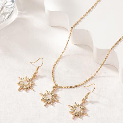 Fashion Light Luxury Maimang Star Earrings Necklace Set Female Niche Design High Sense Daily Versatile Jewelry Set