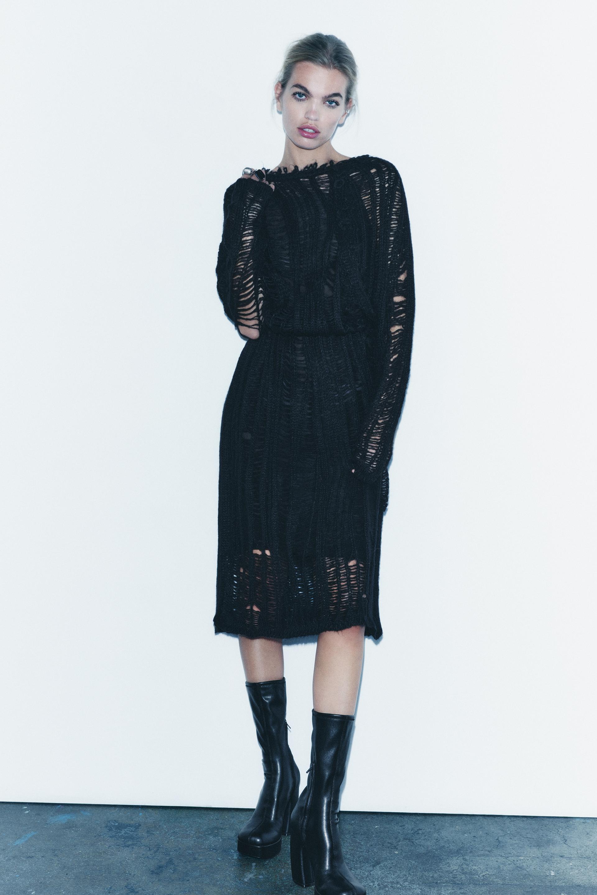

OPEN KNIT DRESS
