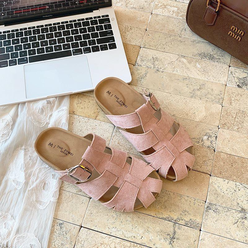Fashion Female Shoes Cover Toe Ladies' Slippers Luxury Slides Platform 2025 Designer Retro Slippers Casual Cover Toe Shoes Slides Sliper