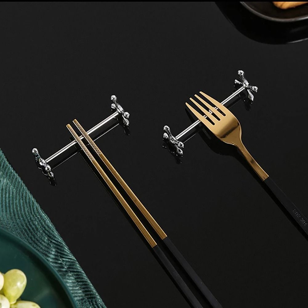 1Pcs Stainless Steel Chopsticks Rack Metal Tableware Stand Art Craft Table Decoration